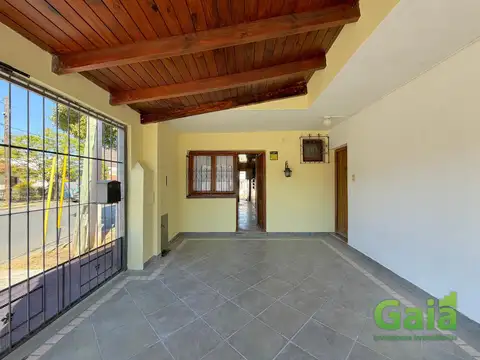 Casa 6 ambientes con 3 baños