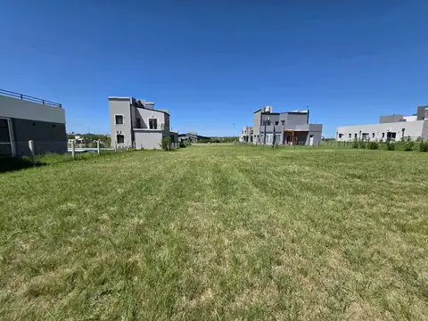 Vendo Terreno en Las Acacias, C. del Uruguay, Entre Ríos.