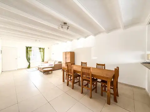 Depto Tipo Casa en Venta 20 años