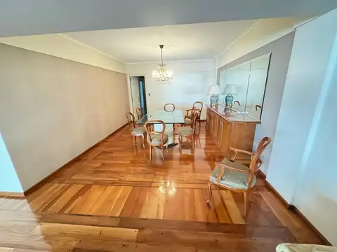 Departamento 4 ambientes con 4 baños
