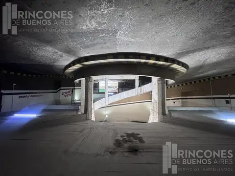 VENTA - Cochera en Barracas - Seguridad 24hs!