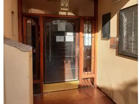 Oportunidad Monoambientes Chile 1659 Entre Av. Luro Y San Ma