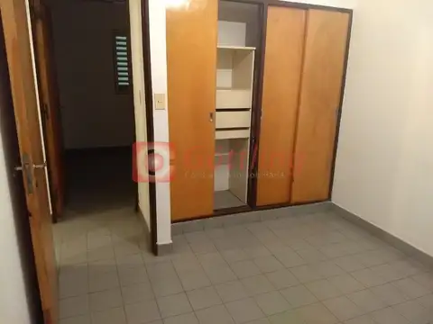 Departamento 4 ambientes con 1 baño