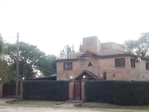 CASA EN VENTA ING MASCHWITZ RESIDENCIAL 26000