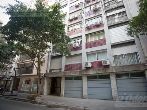 Departamento en Venta de 2 Dormitorios con dependencia en Palermo - Las Cañitas