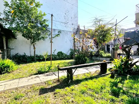 CASA MULTIFAMILIAR EN VENTA