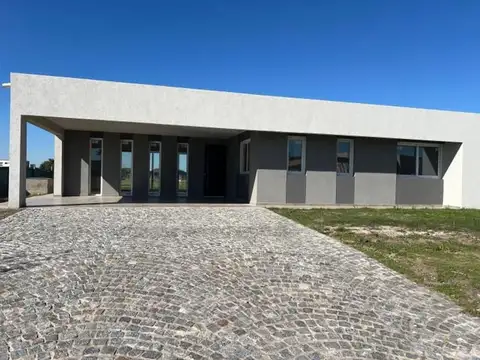 VENTA EXCELENTE CASA BARRIO SAN SIMÓN, CANNING - 4 AMB
