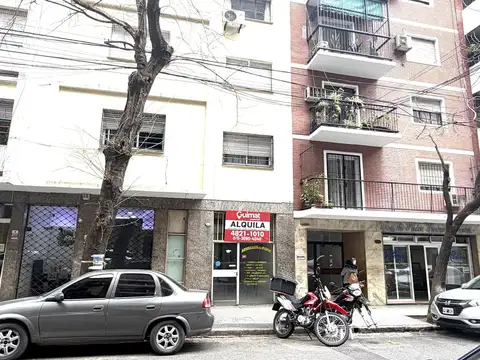 Local en Recoleta