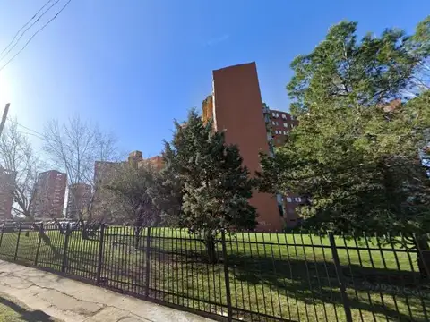 Olavarría e/ España y Camino de la Virgen María