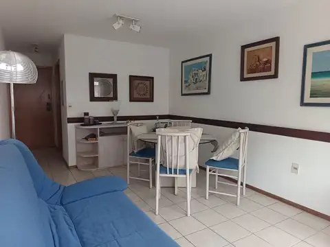 El estrecho y  Gorlero 100