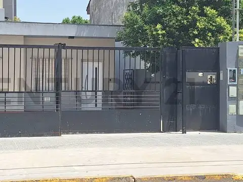 Alquiler de PH 3 EN PRIMER PISO Ambientes Ituzaingo Centro Norte