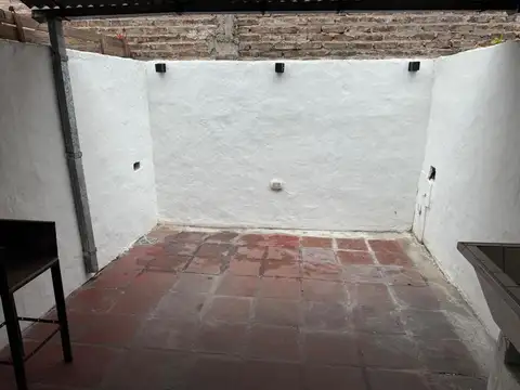 Depto Tipo Casa en Venta en Castelar, USD 58.000