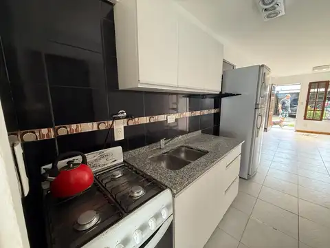 Depto Tipo Casa en Venta con 1 cocheras