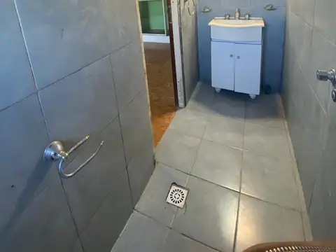 Depto Tipo Casa en Alquiler con 1 cocheras