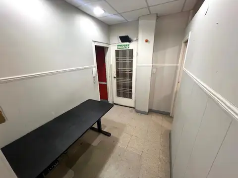 Depto Tipo Casa en Venta en Lanus Oeste, USD 65.000