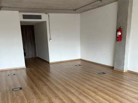 Oficina en Alquiler al Oeste
