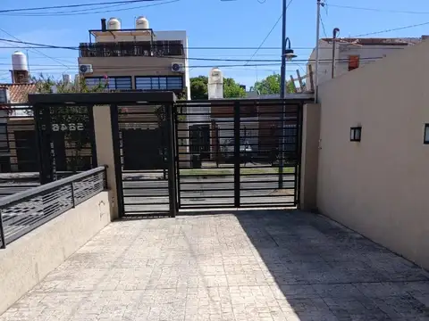 Casa en Alquiler de 3 dormitorios