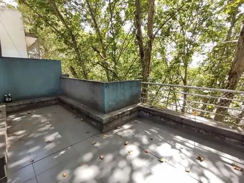 AL FTE CON BALCÓN ATERRAZADO  PRÓXIMO AL CID CAMPEADOR 