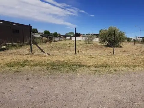 Oportunidad Única! Excelente terreno en esquina 