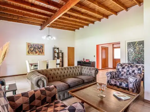 Venta casa ubicacion excelente Barrio La tranquera Pilar