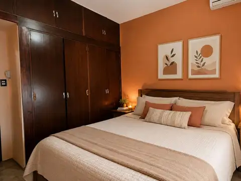 Depto Tipo Casa en Venta 40 años