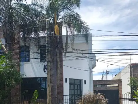 Galpón en alquiler en Martinez Fleming / Panamericana