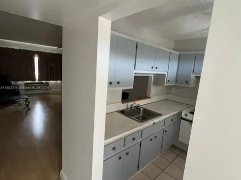 Casa en venta - Estudio - 1 Baño - 42Mts2 - Lauderhill, Browar, Florida, USA