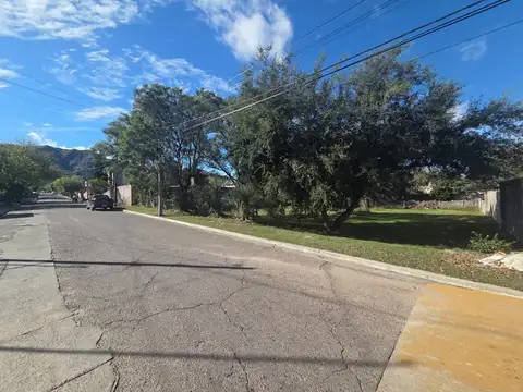 Terreno en venta en Juana Koslay - Calle Primero de Mayo