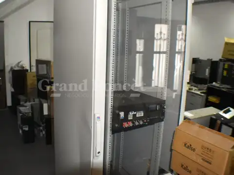 Block de Dos Plantas con Garage