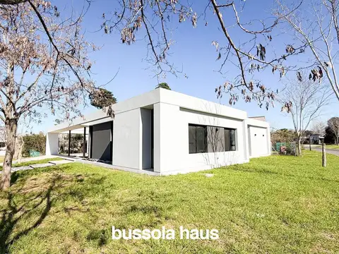 Casa en Venta en San Matias, USD 399.000