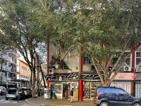 Espectacular Lote en esquina V.Obligado y Roosevelt