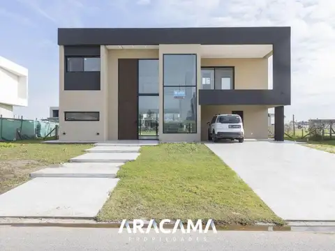 Casa en Venta en Terralagos - Canning