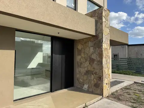 Casa en Venta a Laguna San Sebastian