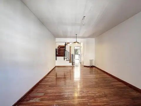 Casa en Alquiler de 3 dormitorios