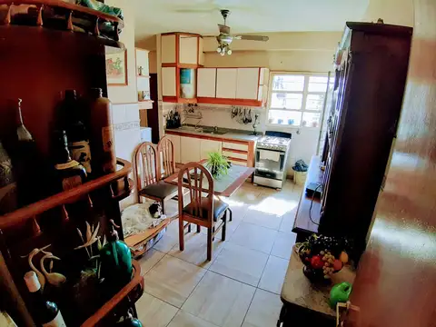 Depto Tipo Casa 4 ambientes con 1 baño