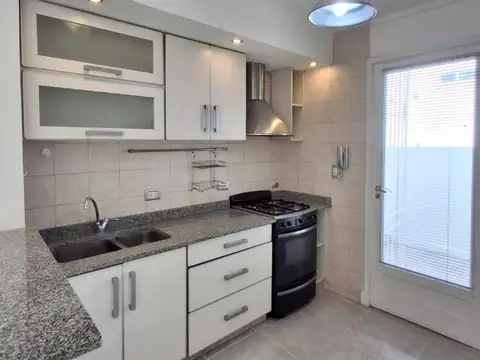 Depto Tipo Casa en Venta de 2 dormitorios