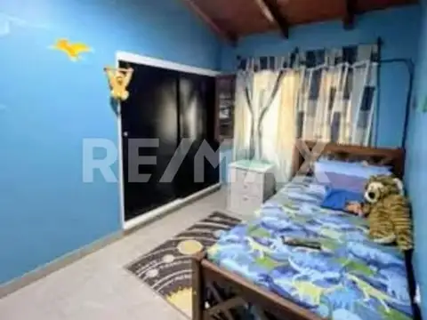 Casa en Venta con 3 cocheras