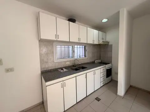 Departamento en Alquiler en Los Polvorines, $ 650.000
