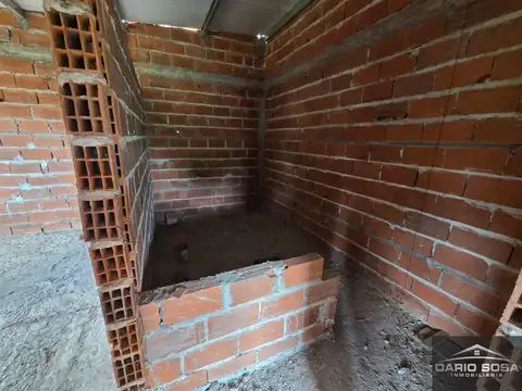 Casa 2 ambientes con 1 baño
