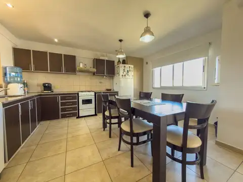 61 esquina 1 N° 300