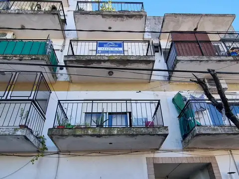 Departamento monoambiente en Alquiler en Villa Ballester