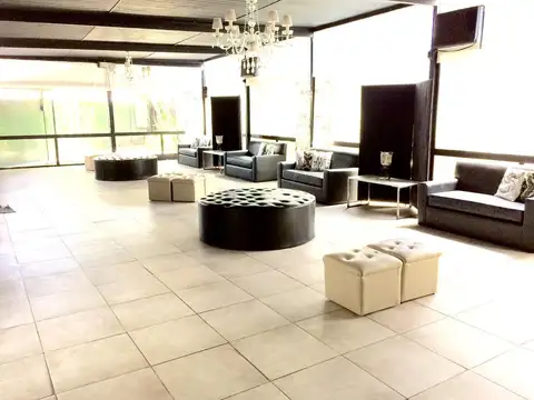 Terreno en Venta de 956,0 m2