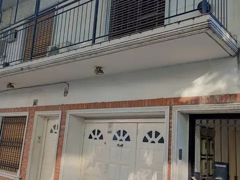 Extraordinario lote 8,80 x 31, calle Argerich al 900 entre Gaona y Paez, con 5 PH ... Gran oportunidad