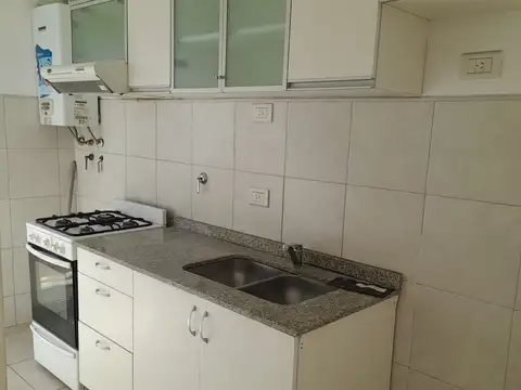 Departamento en Alquiler con 1 cocheras