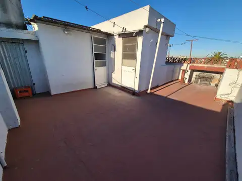 VENTA PH OPORTUNIDAD IDEAL 2 FAMILIAS CIUDADELA
