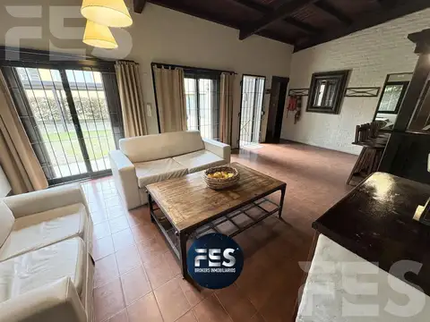 Casa en  Venta 4 Ambientes en B5 Apto Crédito, Pinamar