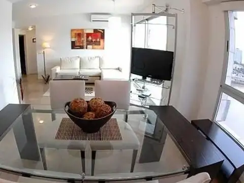 Olga Cossettini 1600, Piso 3