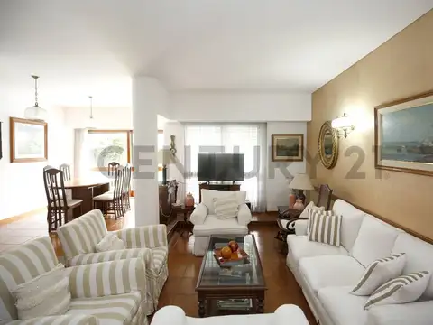 Casa en Venta en La Plata, USD 240.000