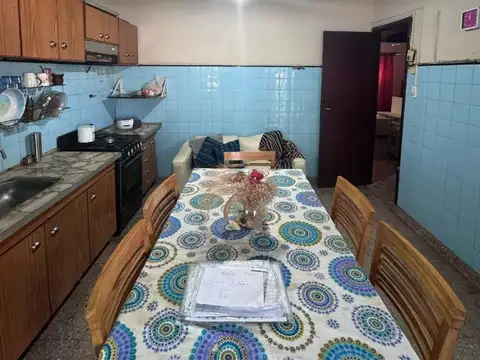 VENTA CHALET 3 AMB COCHERA Y FONDO