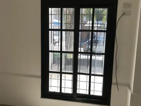 Departamento en Alquiler en Banfield, $ 590.000